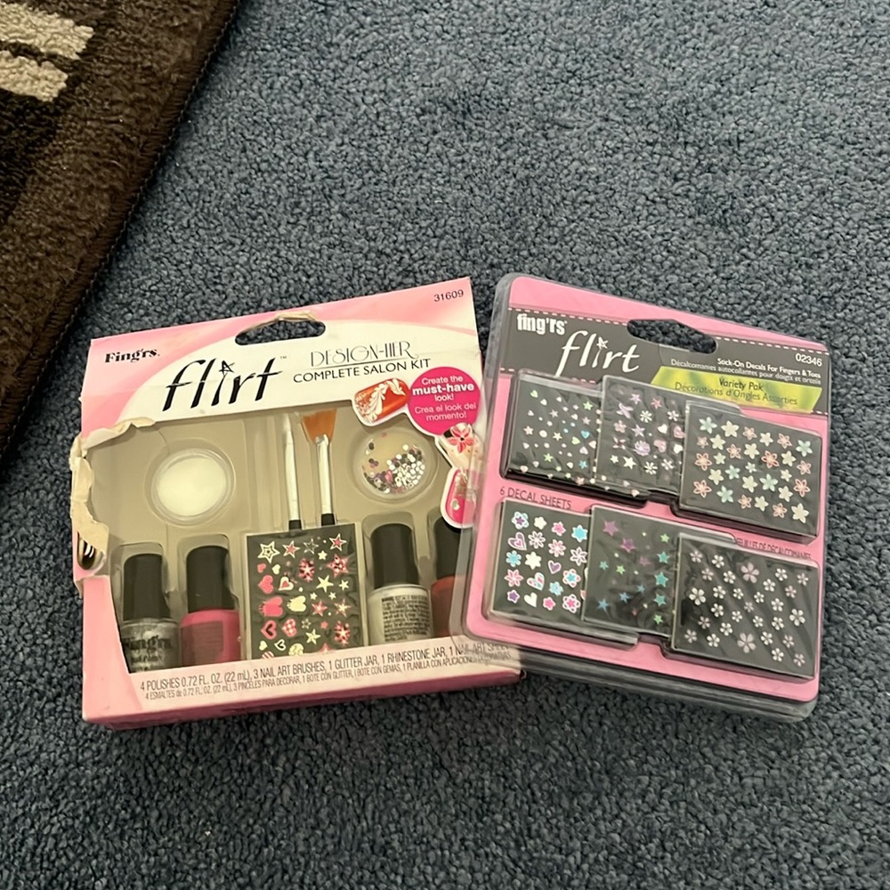 Flirt complete nail salon kit, new inbox & stick on decals for fingers and toes